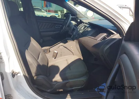 2018 Ford Police Interceptor из США, поврежденный, VIN 1FAHP2MK8JG104868